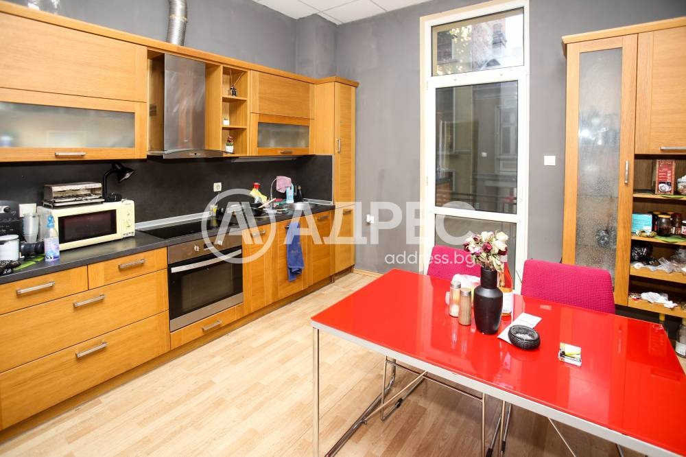 Продава  Многостаен град София , Център , 154 кв.м | 22701765