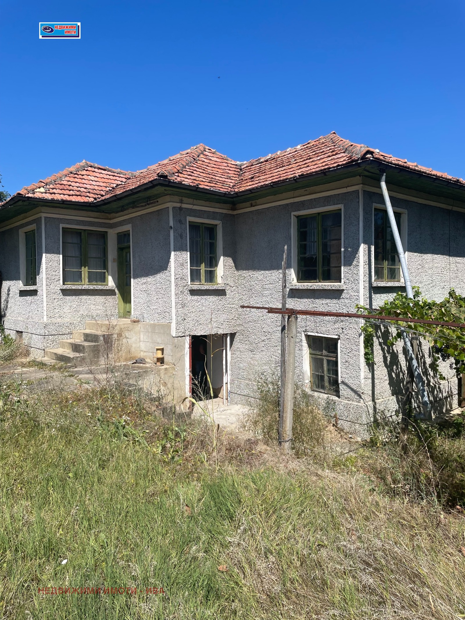 Продава КЪЩА, с. Сливовица, област Велико Търново