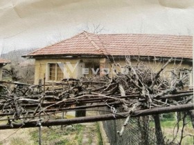 House Kakrina, region Lovech 2