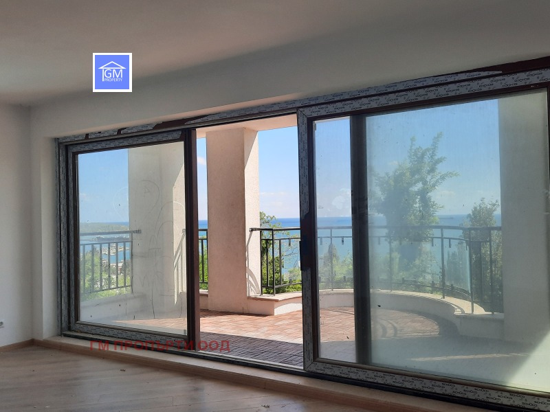En venta  1 dormitorio región Dóbrich , Balchik , 85 metros cuadrados | 83146101 - imagen [2]