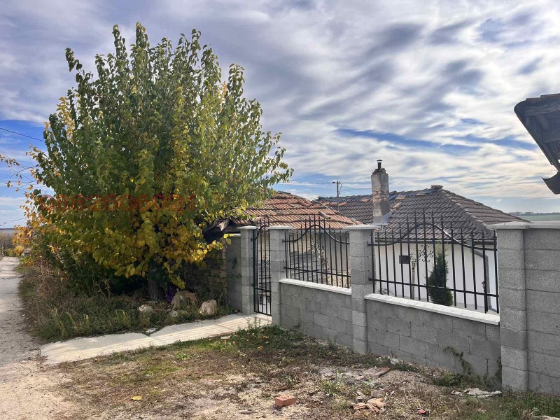 Продава КЪЩА, с. Стрелец, област Велико Търново, снимка 17 - Къщи - 52780292