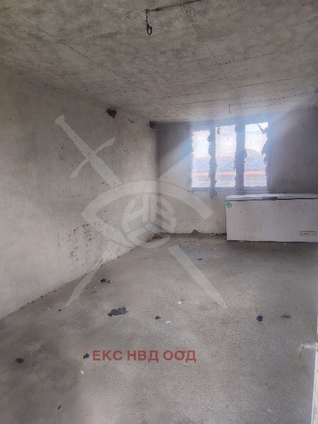 Продава КЪЩА, с. Болярци, област Пловдив, снимка 2 - Къщи - 53920174