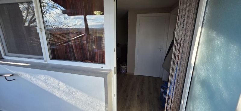 Продава КЪЩА, с. Светлина, област Бургас, снимка 6 - Къщи - 52690066