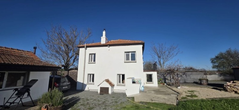 Продава КЪЩА, с. Светлина, област Бургас