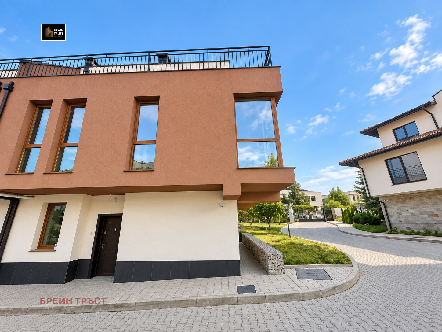 Продава КЪЩА, гр. София, с. Панчарево
