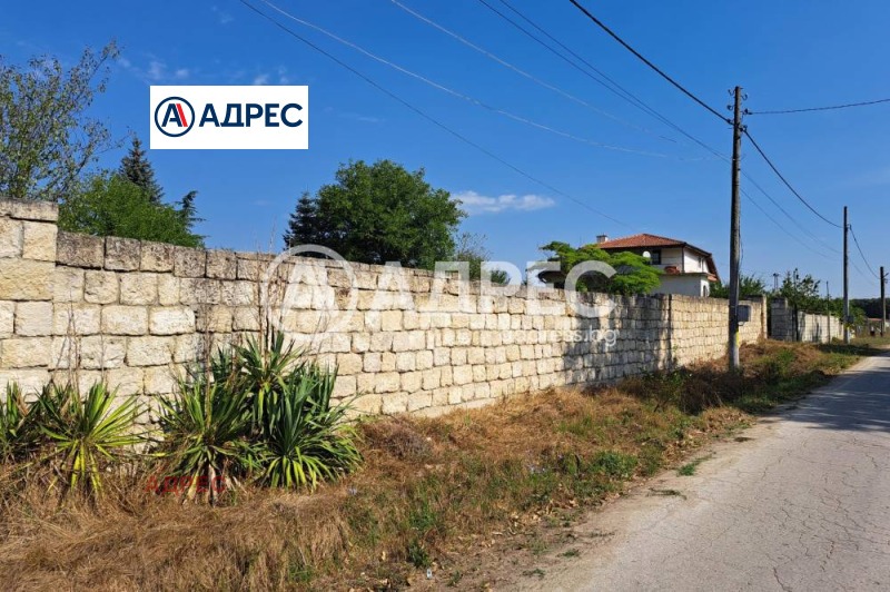 Продава ПАРЦЕЛ в област Варна, с. Китка - 830 кв.м / 55 000 € » 107 570.65 лв., АДРЕС