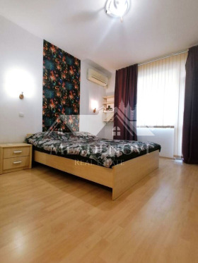 2 camere da letto Vazragdane, Burgas 4