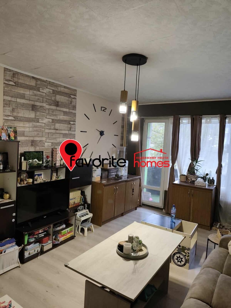 Продава 2-СТАЕН, гр. Шумен, Пазара, снимка 2 - Апартаменти - 53283098