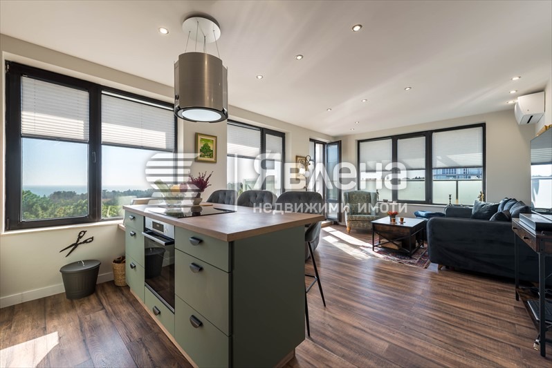 Satılık  2 yatak odası Varna , k.k. Sv.Sv. Konstantin i Elena , 101 metrekare | 92209636