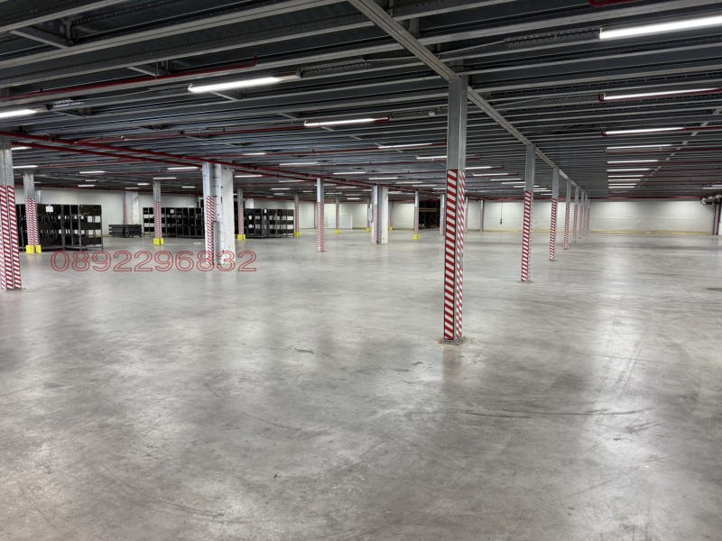 Продава  Склад област София , с. Столник , 65455 кв.м | 76857371 - изображение [4]
