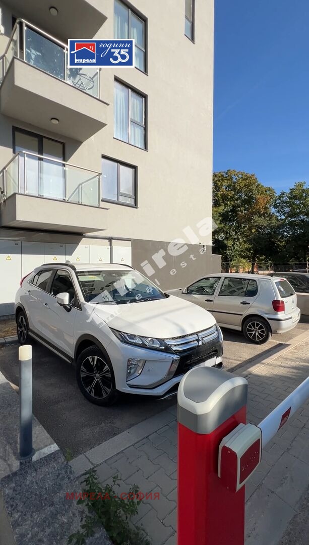 Продава ГАРАЖ, ПАРКОМЯСТО, гр. София, Надежда 4