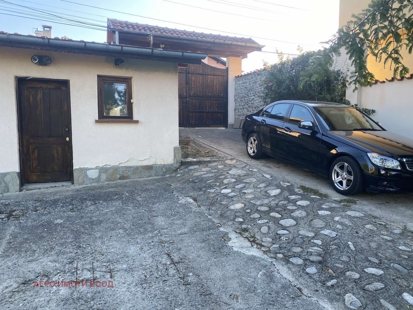 Продава КЪЩА, гр. Долна баня, област София област, снимка 4 - Къщи - 54385602