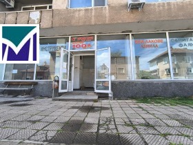 Κατάστημα ΤΣενταρ, Βρατσα 1