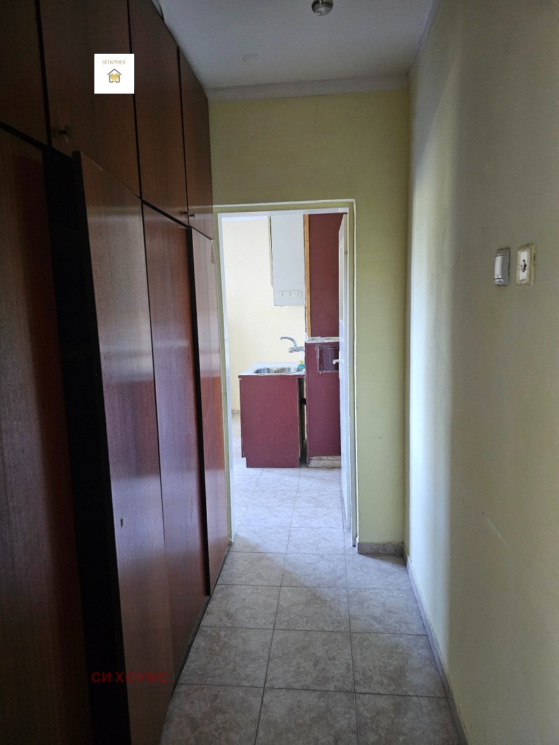 Na prodej  Studio Sofia , Slatina , 45 m2 | 31300809 - obraz [3]