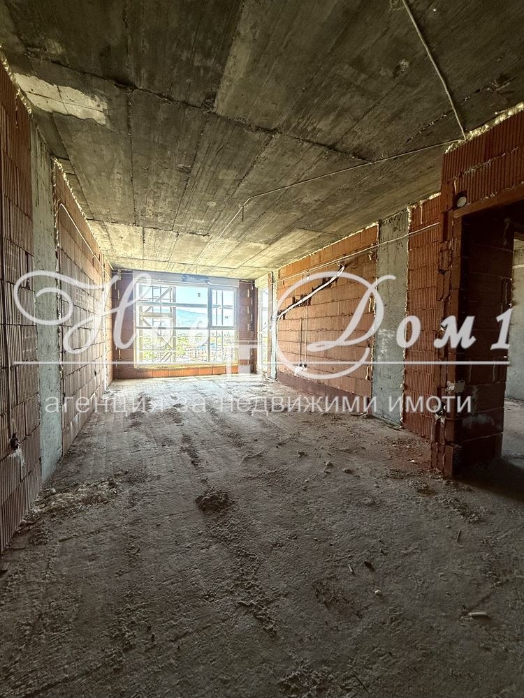 Продава  2-стаен град Пловдив , Южен , 72 кв.м | 49145119