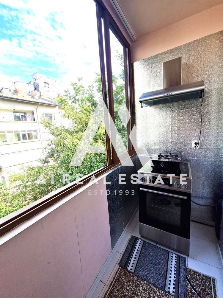 Продава 3-СТАЕН, гр. Плевен, Широк център, снимка 3 - Апартаменти - 53350060