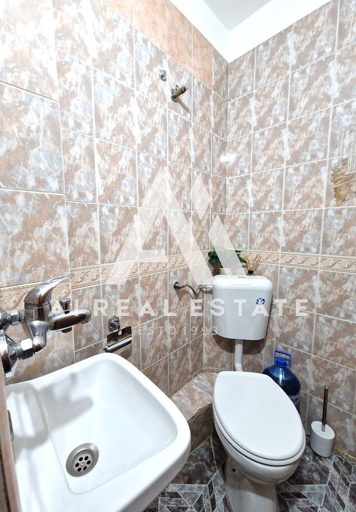 Продава 3-СТАЕН, гр. Плевен, Широк център, снимка 11 - Апартаменти - 53350060