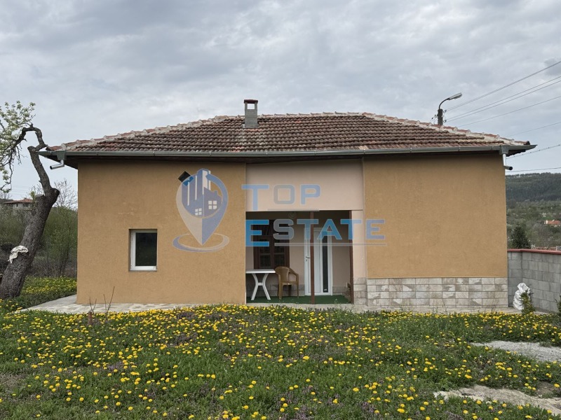 Продава КЪЩА в област Велико Търново, с. Пчелище - 100 кв.м / 62 000 € » 121 261.46 лв., ТОП ЕСТЕЙТ