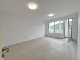 1 ložnice Asparuchovo, Varna