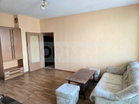 1 dormitor Levsci 1, Varna