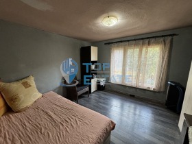 Casa Parvomaytsi, región Veliko Tarnovo 7