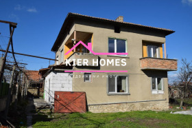 Продава Къща, с. Куртово Конаре
