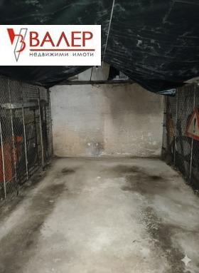 ГАРАЖ, ПАРКОМЯСТО, 19 m2