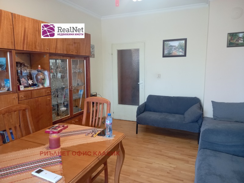 Продава 3-СТАЕН, гр. София, Лагера, снимка 2 - Апартаменти - 53020093