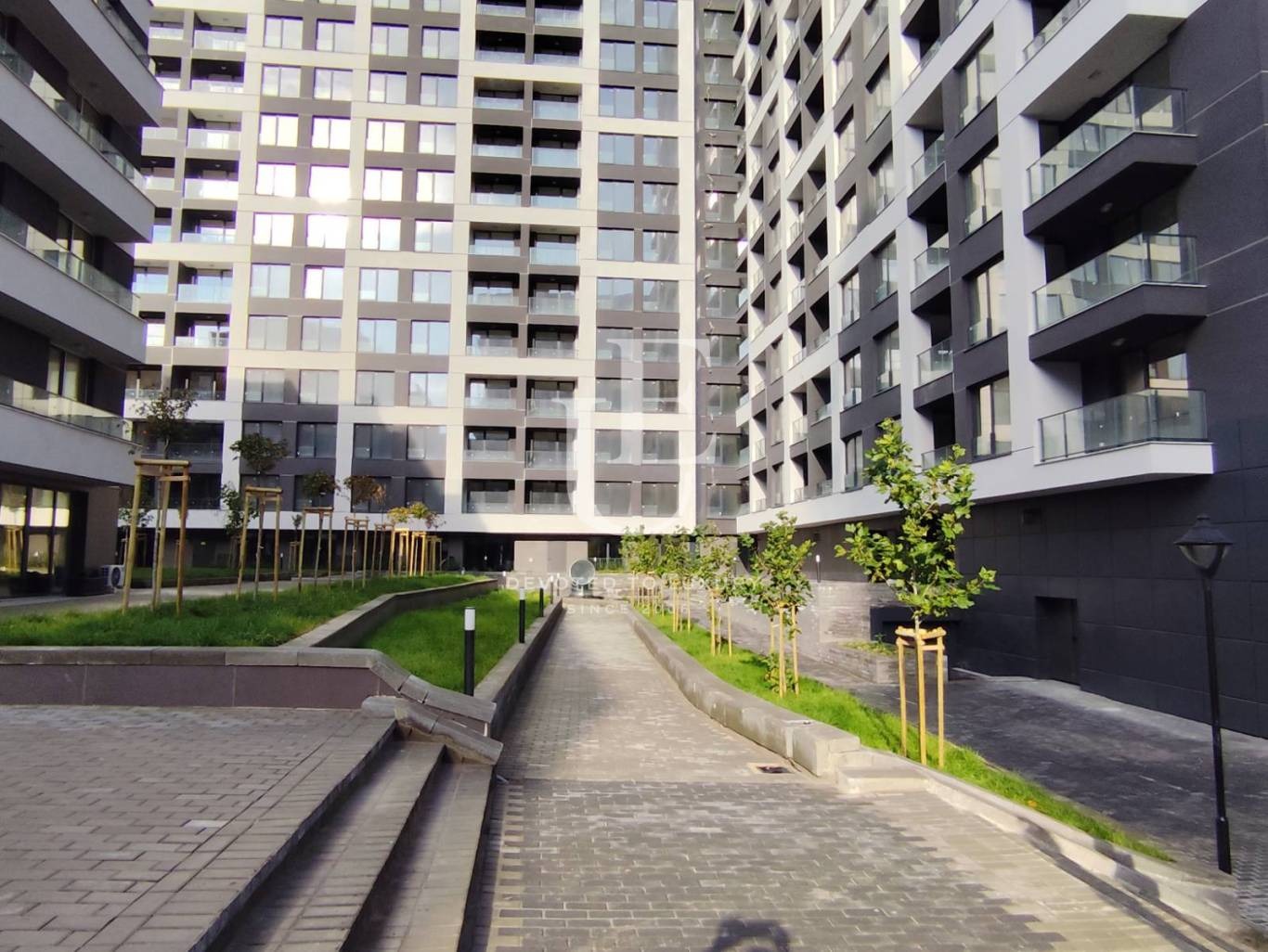 Продава 2-СТАЕН, гр. София, Банишора, снимка 2 - Апартаменти - 53087433