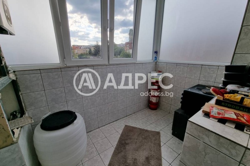 Продава 3-СТАЕН, гр. София, Карпузица, снимка 4 - Aпартаменти - 42008417