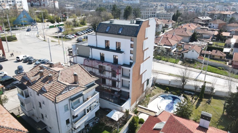 À venda  2 quartos Pleven , Chirok centar , 122 m² | 84008033 - imagem [9]