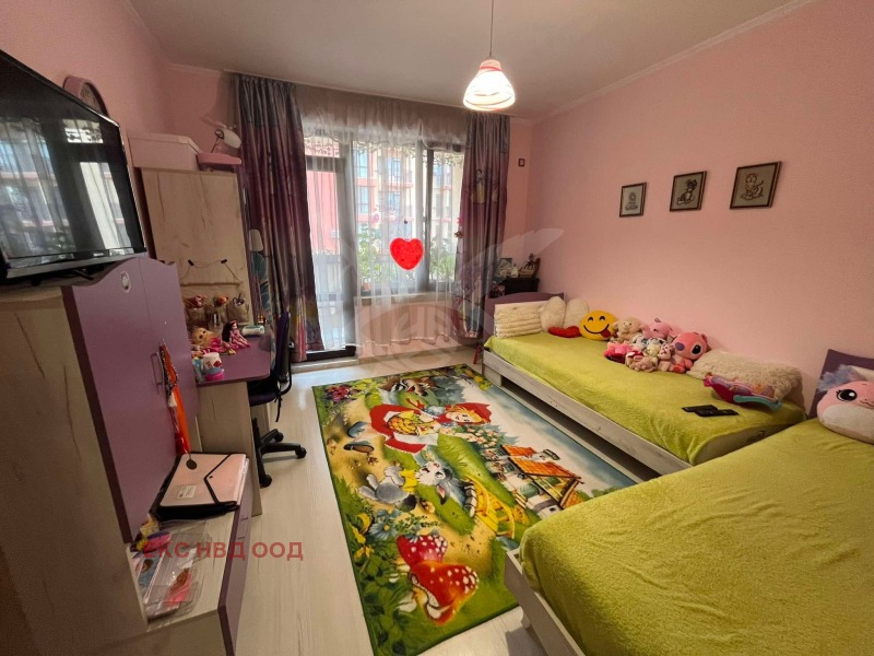 De vânzare  2 dormitoare Plovdiv , Ostromila , 120 mp | 70096761 - imagine [2]