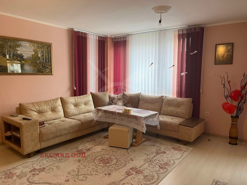 De vânzare  2 dormitoare Plovdiv , Ostromila , 120 mp | 70096761