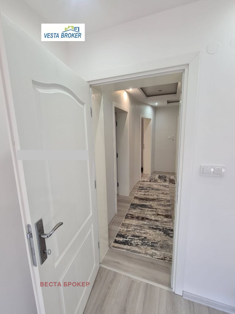 Продава 3-СТАЕН, гр. Кърджали, Възрожденци, снимка 13 - Апартаменти - 52801607