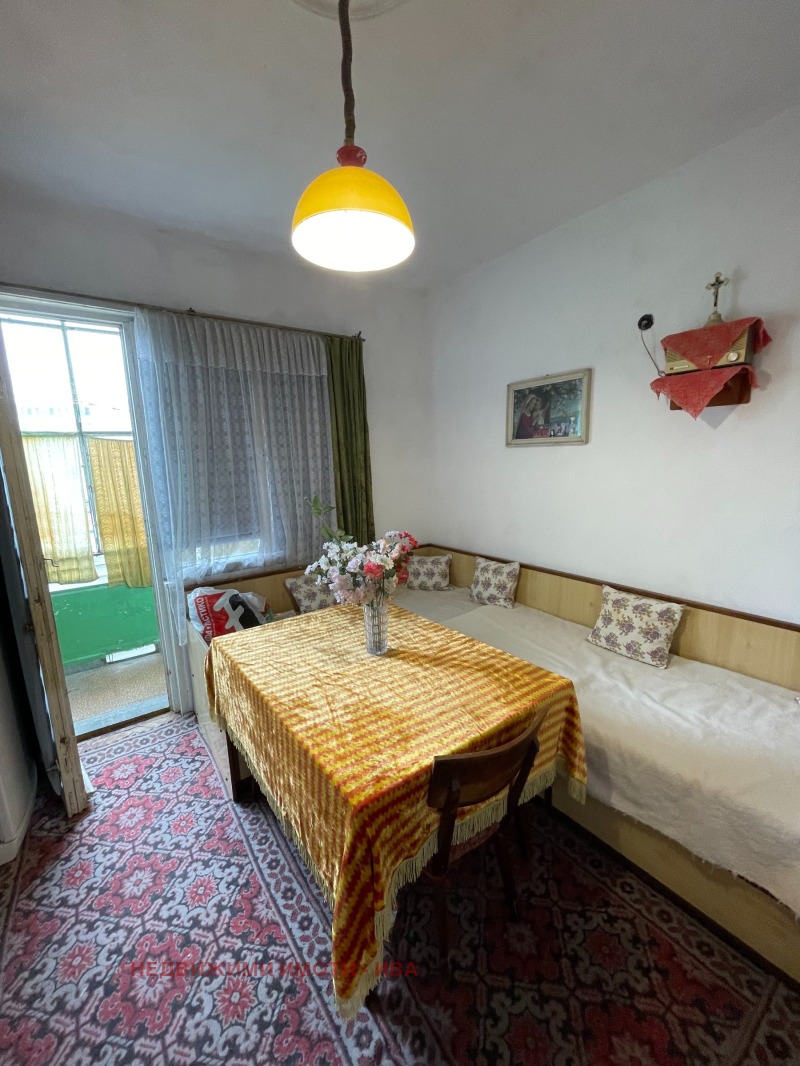 In vendita  3 camere da letto regione Veliko Tarnovo , Gorna Oriahovitsa , 94 mq | 64939359