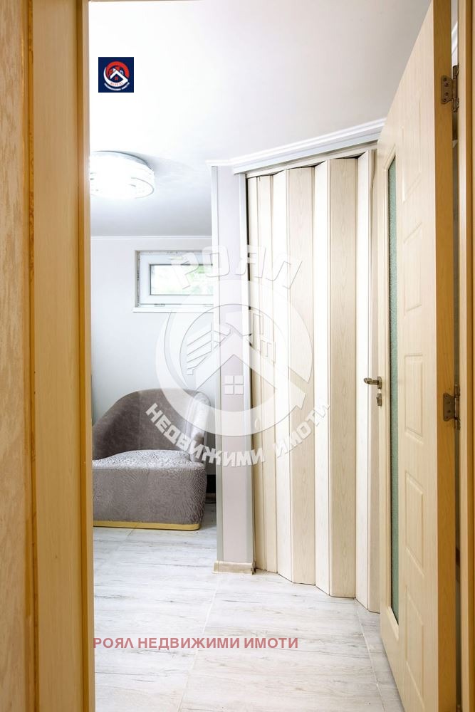 Продава КЪЩА, с. Оризари, област Пловдив, снимка 8 - Къщи - 54459946