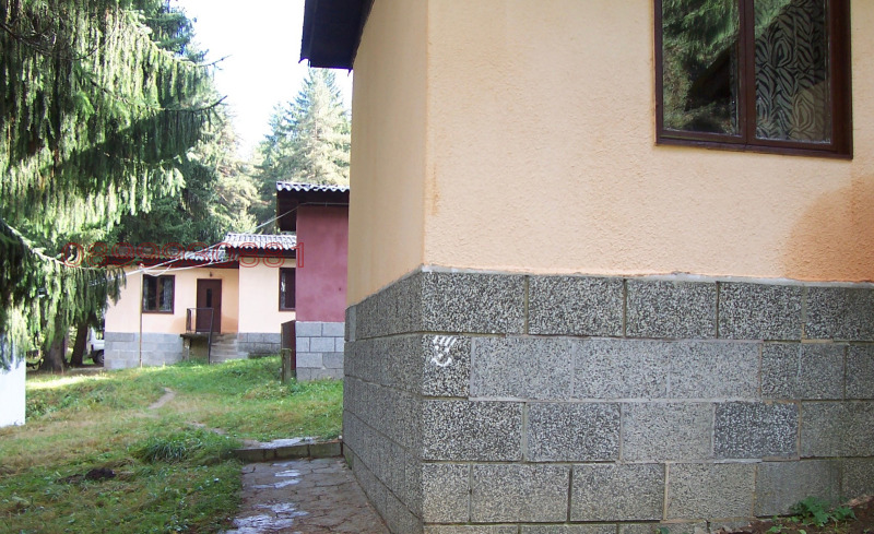 Продава ПАРЦЕЛ, с. Говедарци, област София област