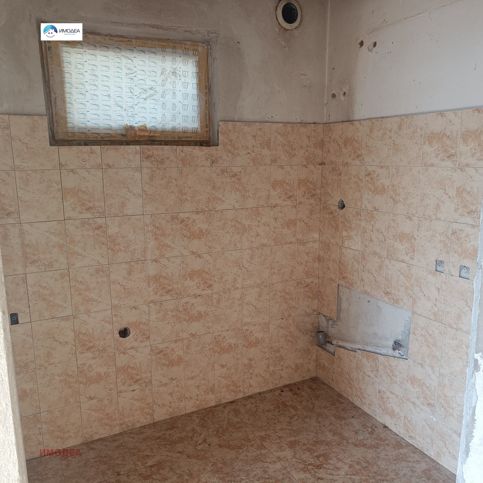 Продава ЕТАЖ ОТ КЪЩА, гр. Дряново, област Габрово, снимка 9 - Етаж от къща - 56145748