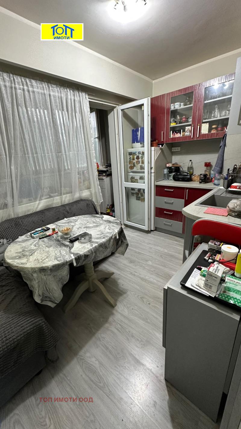 Продава  1-стаен град Русе , Дружба 1 , 40 кв.м | 47126094 - изображение [4]