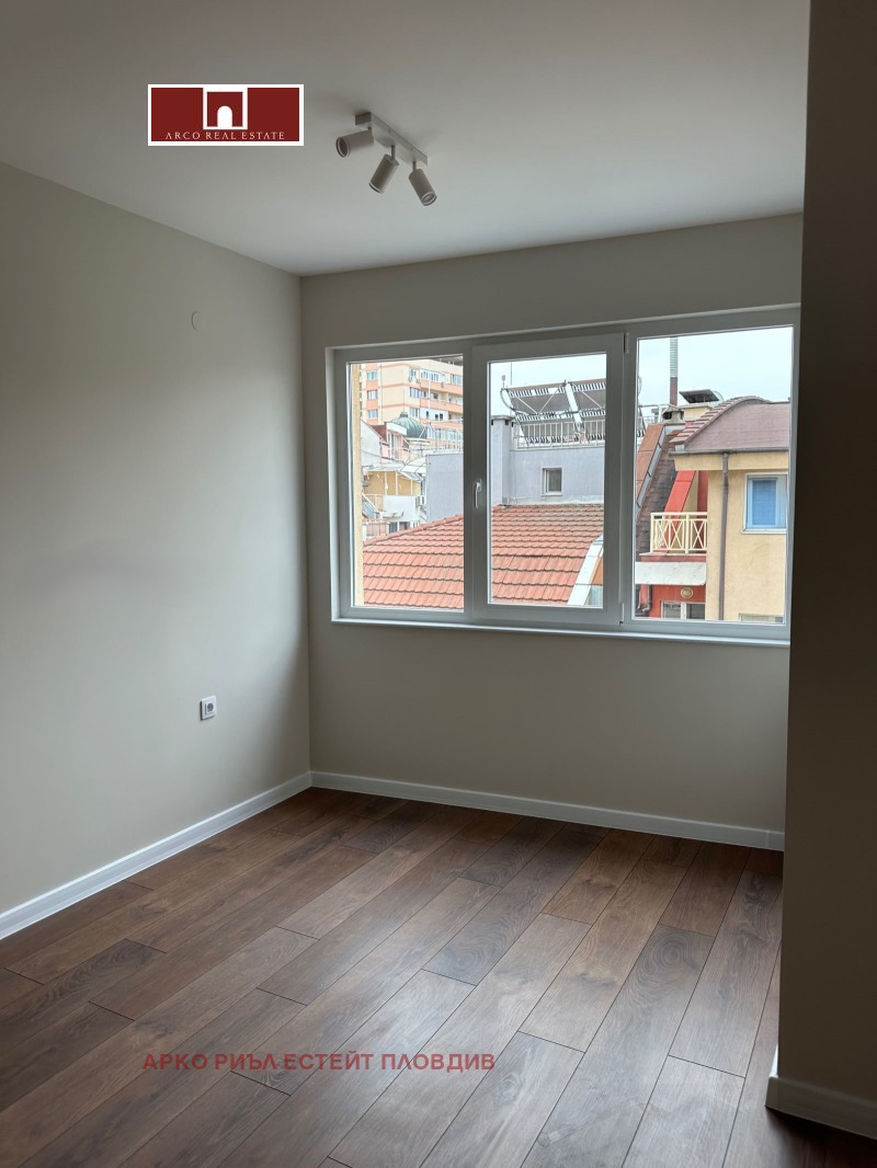 En venta  1 dormitorio Plovdiv , Marasha , 85 metros cuadrados | 32529221 - imagen [5]