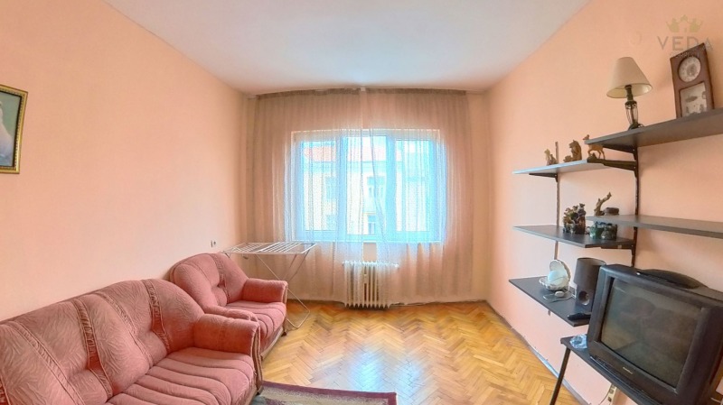 Na prodej  2 ložnice Sofia , Centar , 66 m2 | 21786214 - obraz [2]