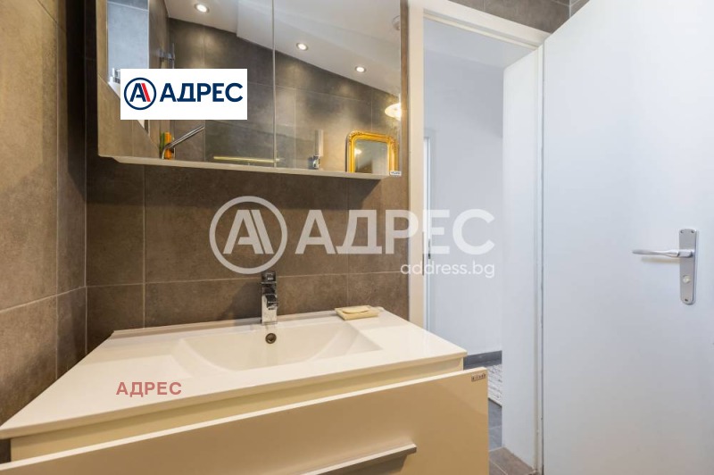 Продава 2-СТАЕН, гр. Варна, ЖП Гара, снимка 17 - Апартаменти - 53430450