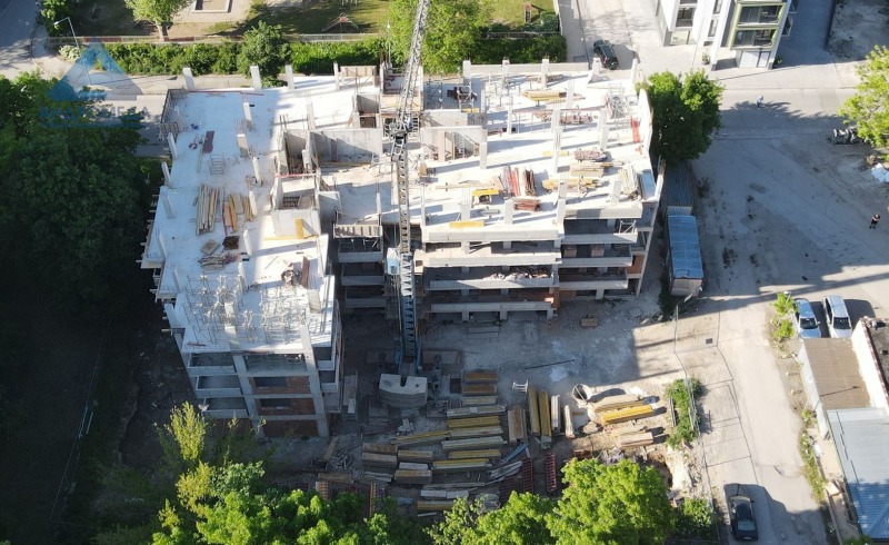 Na sprzedaż  2 sypialnie Plewen , Storgozija , 133 mkw | 85476619 - obraz [3]