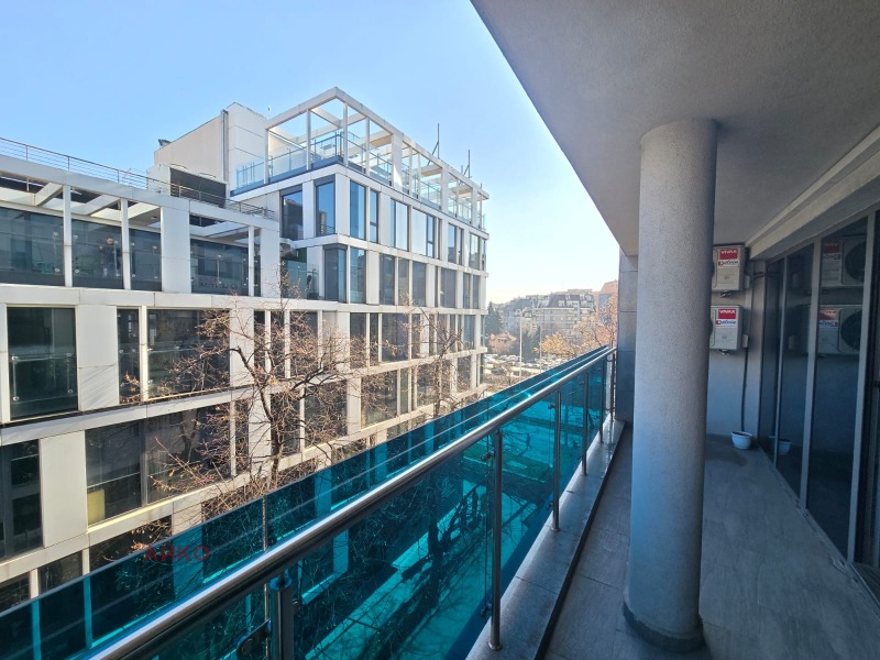 Продава 4-СТАЕН, гр. София, Хиподрума, снимка 2 - Апартаменти - 52413927