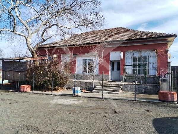 Продава  Къща област Бургас , с. Железник , 152 кв.м | 72002568