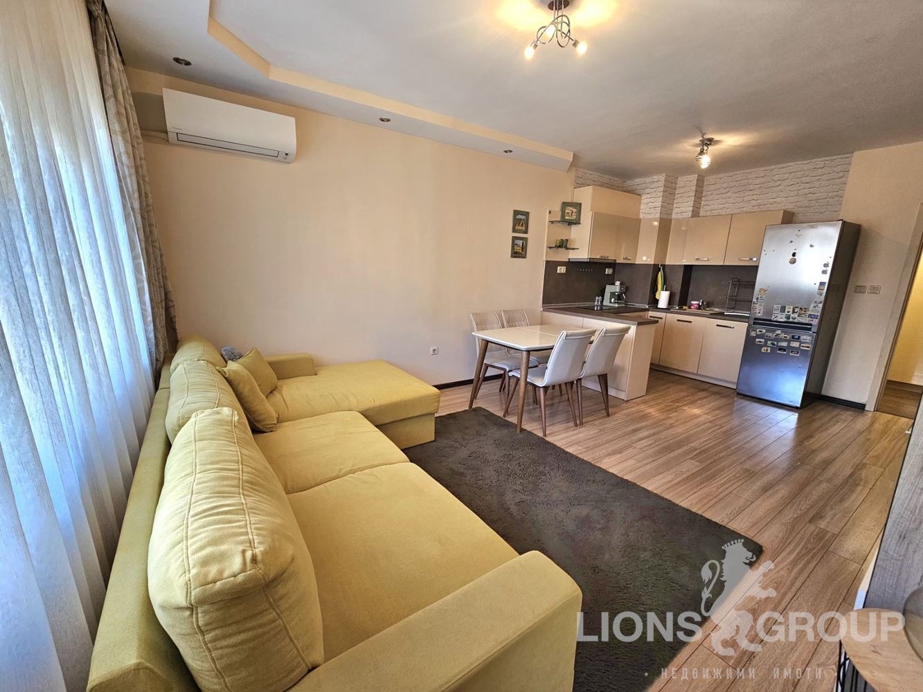 Продава 2-СТАЕН, гр. Варна, Левски 2