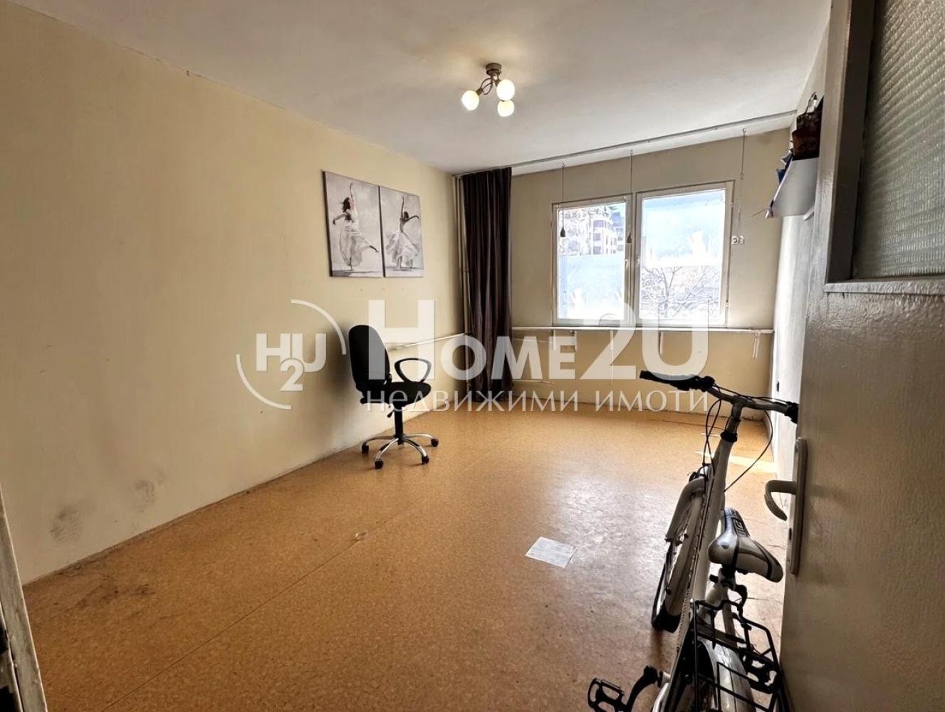 Продава 2-СТАЕН, гр. Бургас, Изгрев, снимка 2 - Апартаменти - 53822582