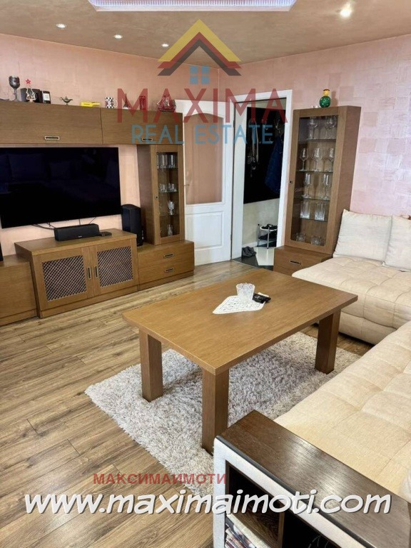 Продава  2-стаен град Пловдив , Кючук Париж , 68 кв.м | 16993813