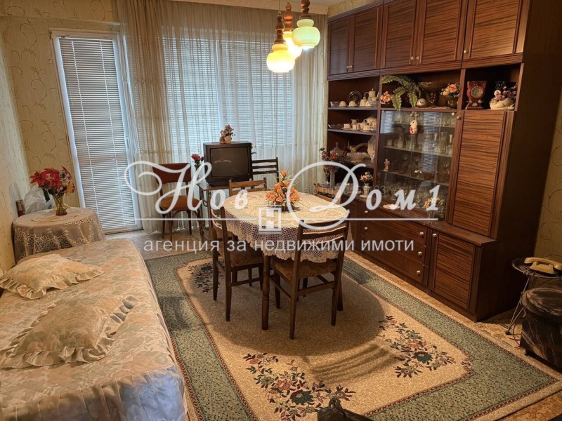 Продава  3-стаен град Пловдив , Изгрев , 88 кв.м | 25252792 - изображение [2]