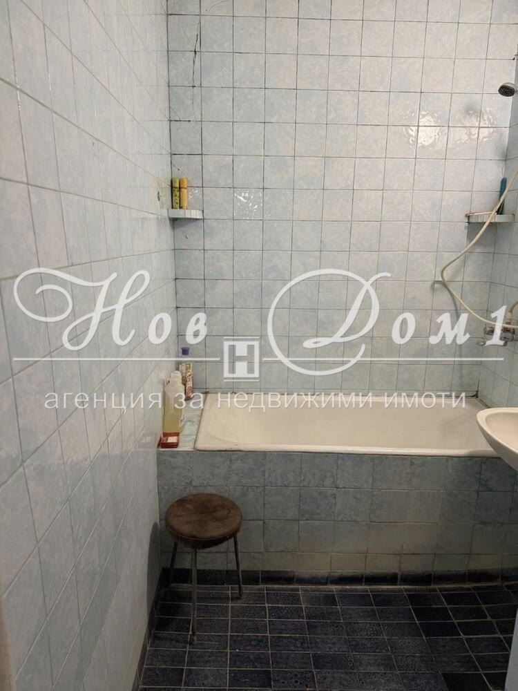 Продава  3-стаен град Пловдив , Изгрев , 88 кв.м | 25252792 - изображение [5]